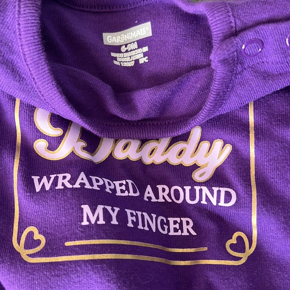 Onesies - Picture 4 of 4